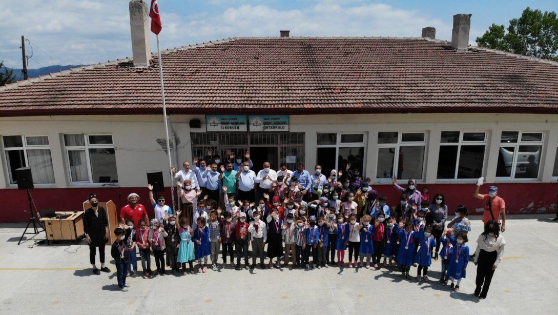 Okulda Spor Şenliği  Kuruçay Kuzgunkayası İlkokulu-Ortaokulu'nda gerçekleştirildi