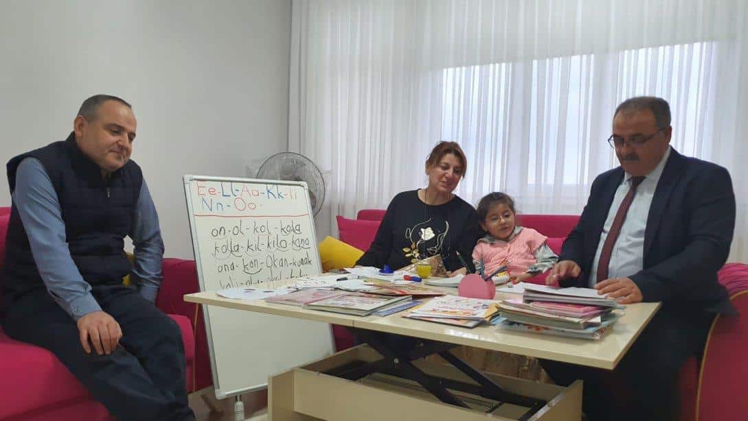 İlçe Milli Eğitim Müdürü ÖZATA' dan Evde Eğitim Ziyareti